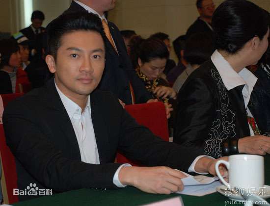 苏有朋(Alec Su)慈善活动性感图片图集