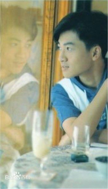 苏有朋(Alec Su)侧面照素颜照相册