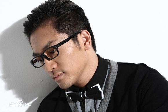 苏有朋(Alec Su)侧面照素颜照相册