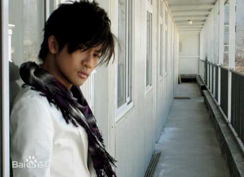 苏有朋(Alec Su)侧面照素颜照相册