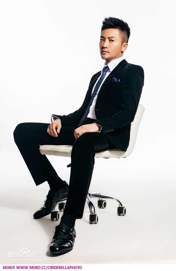 苏有朋(Alec Su)在《最佳嫌疑人》饰林以泰中的