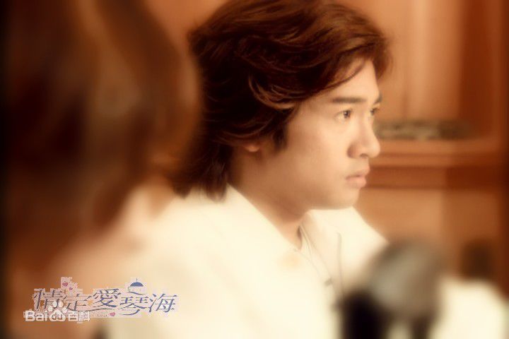 最新苏有朋(Alec Su)在《情定爱琴海》饰陆恩祈中的壁纸