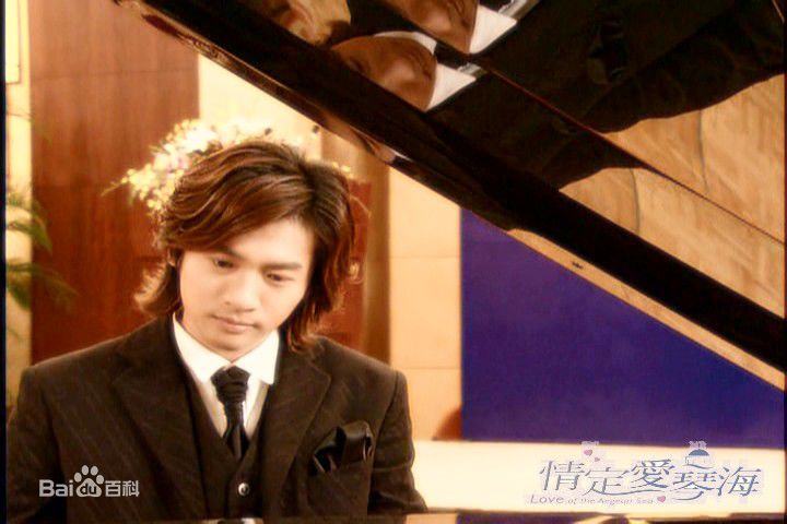 最新苏有朋(Alec Su)在《情定爱琴海》饰陆恩祈中的壁纸