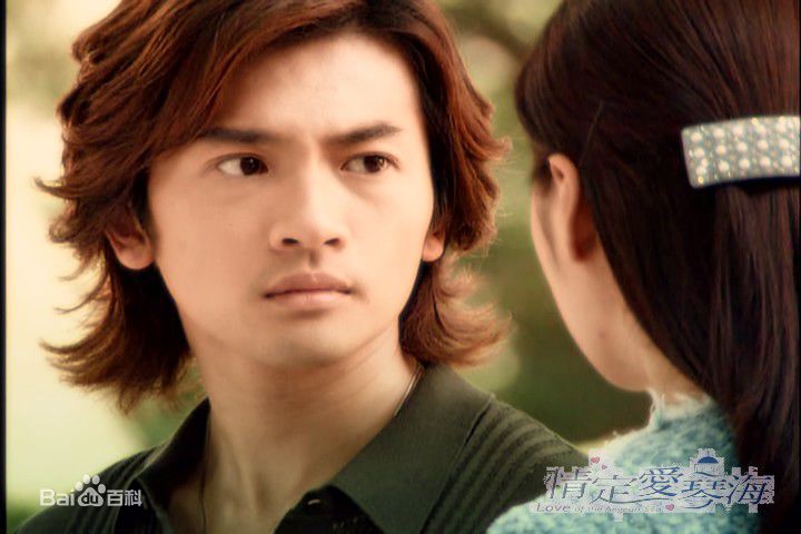 最新苏有朋(Alec Su)在《情定爱琴海》饰陆恩祈中的壁纸