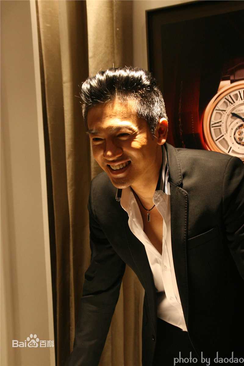 苏有朋(Alec Su)宁波卡地亚生活照相册