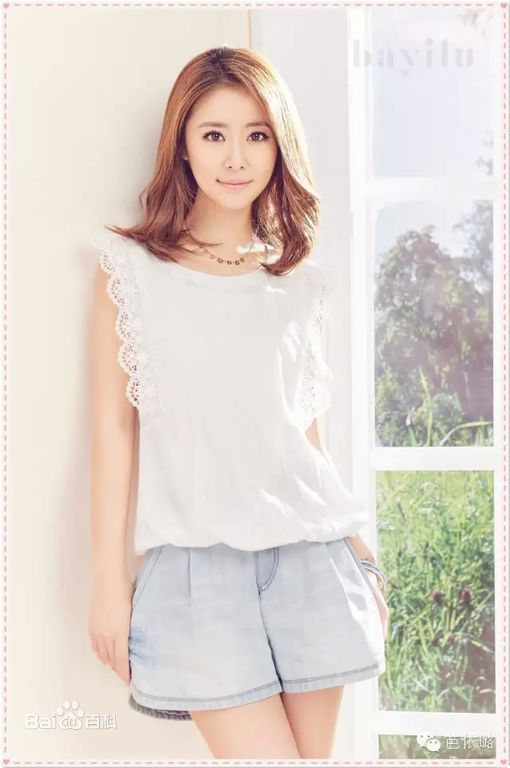 林心如(Ruby Lin)代言素颜照相册