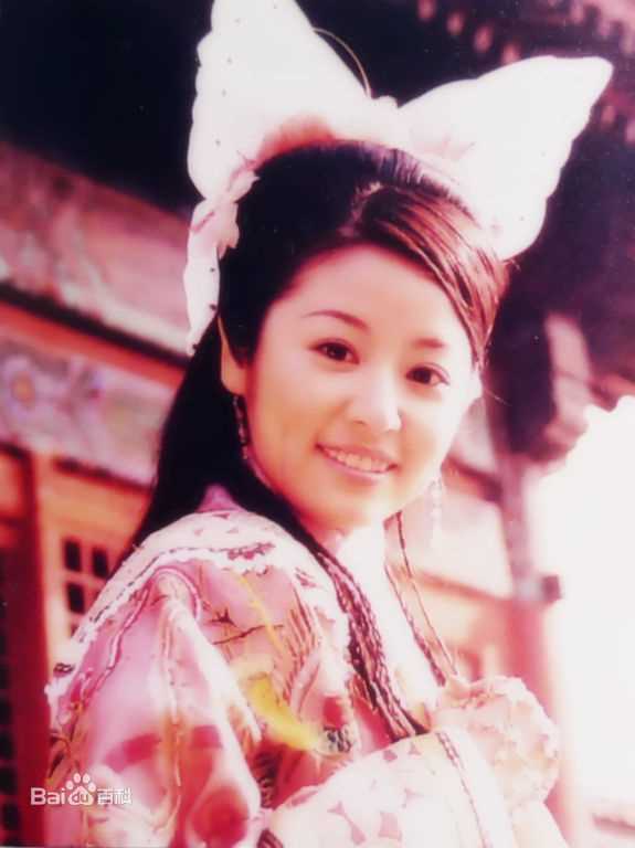 最新林心如(Ruby Lin)在《小宝与康熙》建宁中的壁纸