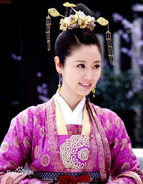 高清林心如(Ruby Lin)在《倾世皇妃》马馥雅中的图集