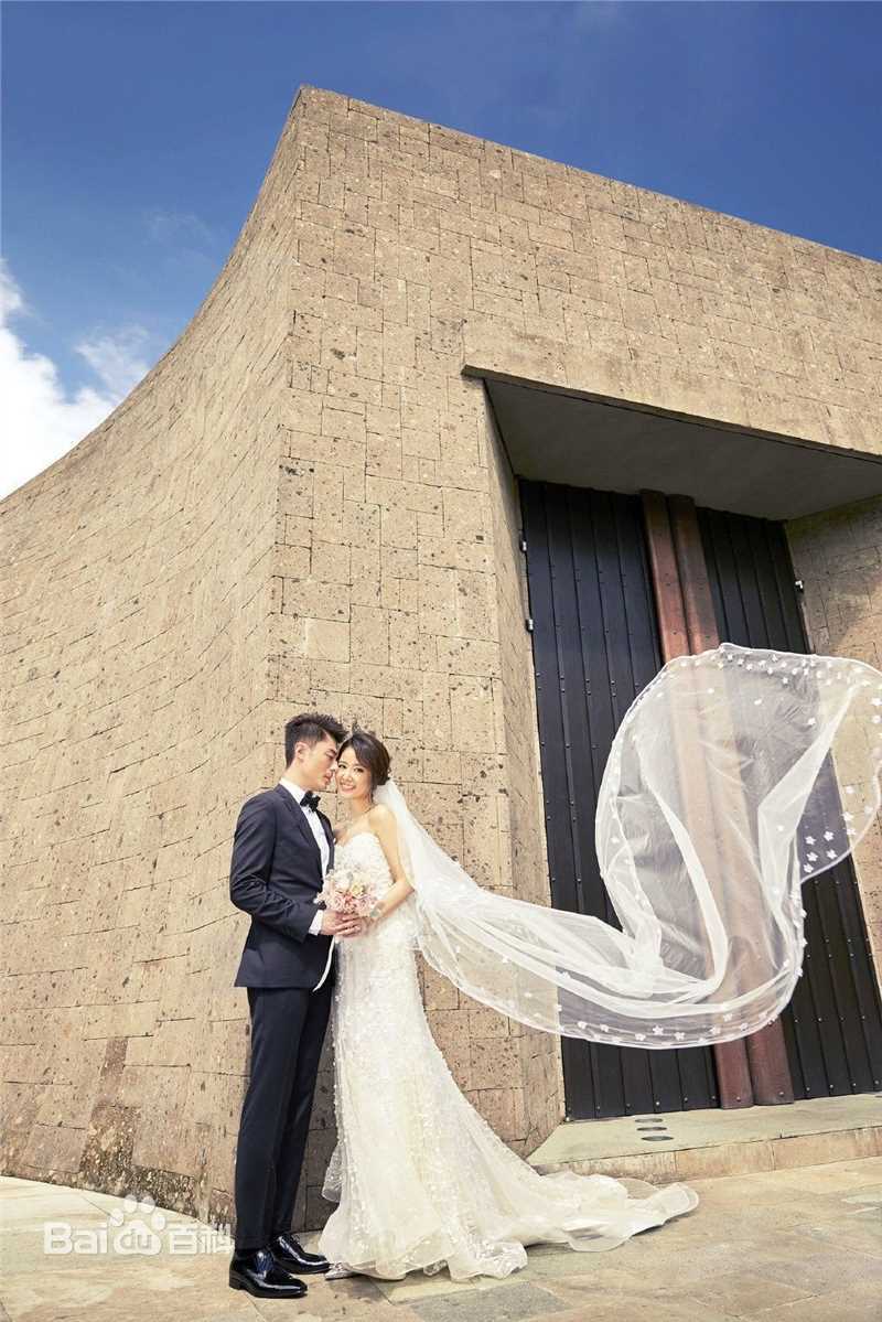 林心如(Ruby Lin)与霍建华婚纱照壁纸壁纸