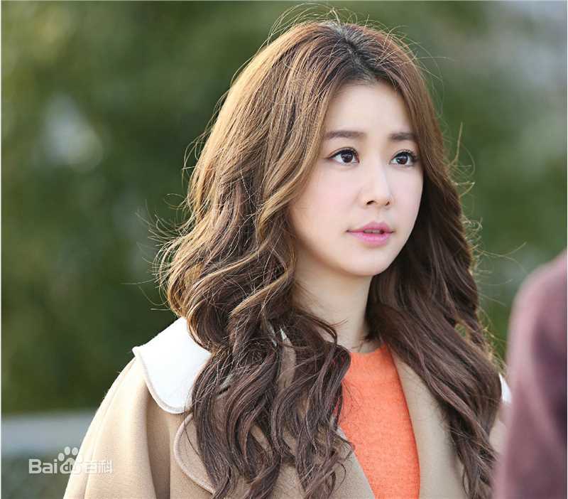 林心如(Ruby Lin)电视剧-奇妙的时光之旅 饰演谢佳欣生活照相册