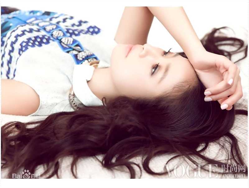 林心如(Ruby Lin)VOGUE生活照