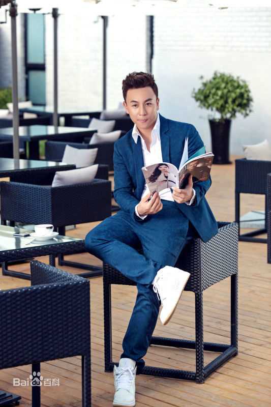 最全释小龙(Ashton Chen)壁纸
