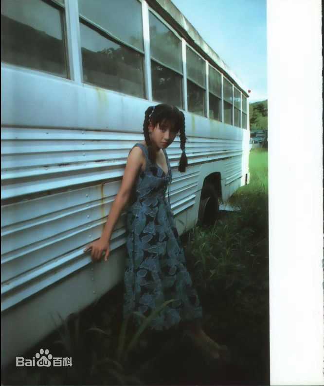 宫泽理惠(宫沢りえ、Rie Miyazawa)Pour Amitie，1989图片图集