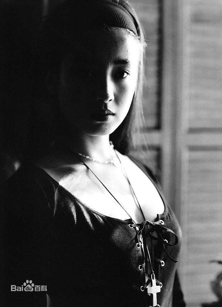 宫泽理惠(宫沢りえ、Rie Miyazawa)Sant Fe，1991壁纸壁纸