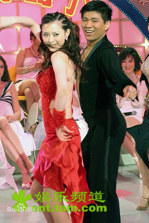 刘真(Serina Liu)舞台风采性感图片图集