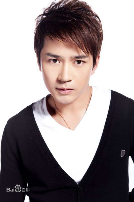 《阿穆隆》封面图片