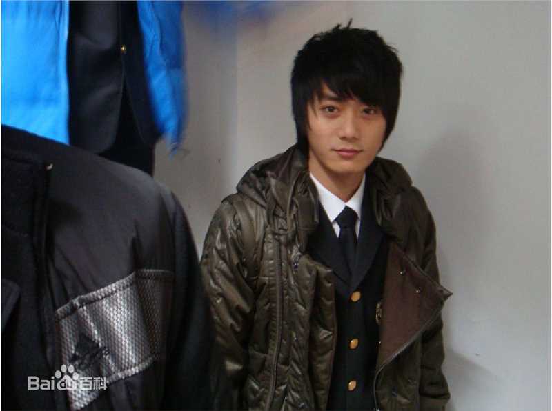 最全陆虎(L.T.)在2008电视剧《男生日记》饰演武绍阳中的相册