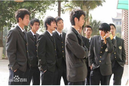 最全陆虎(L.T.)在2008电视剧《男生日记》饰演武绍阳中的相册