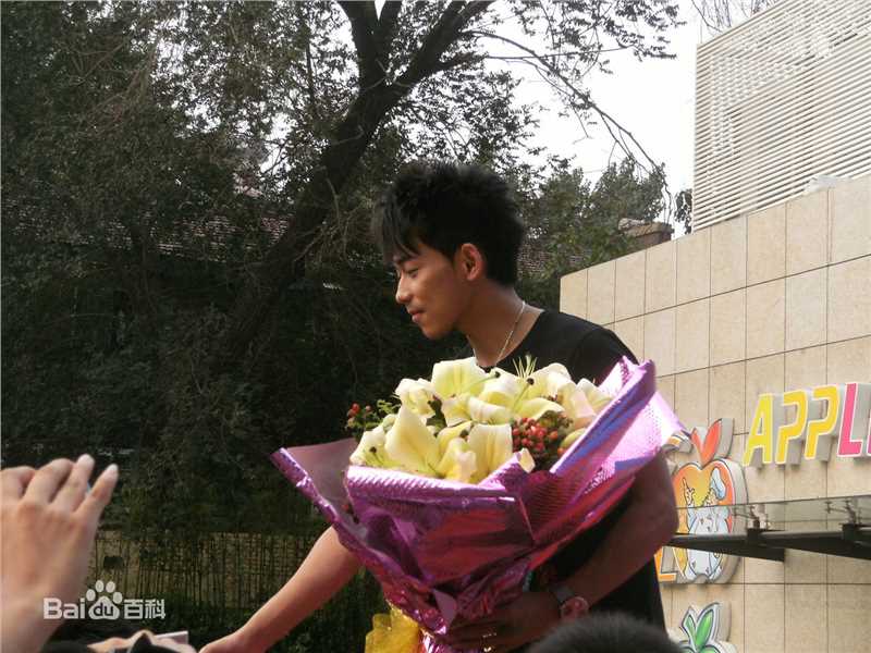 苏醒(Allen Su)2011歌友会系列性感图片壁纸