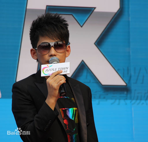 苏醒(Allen Su)2011歌友会系列性感图片壁纸