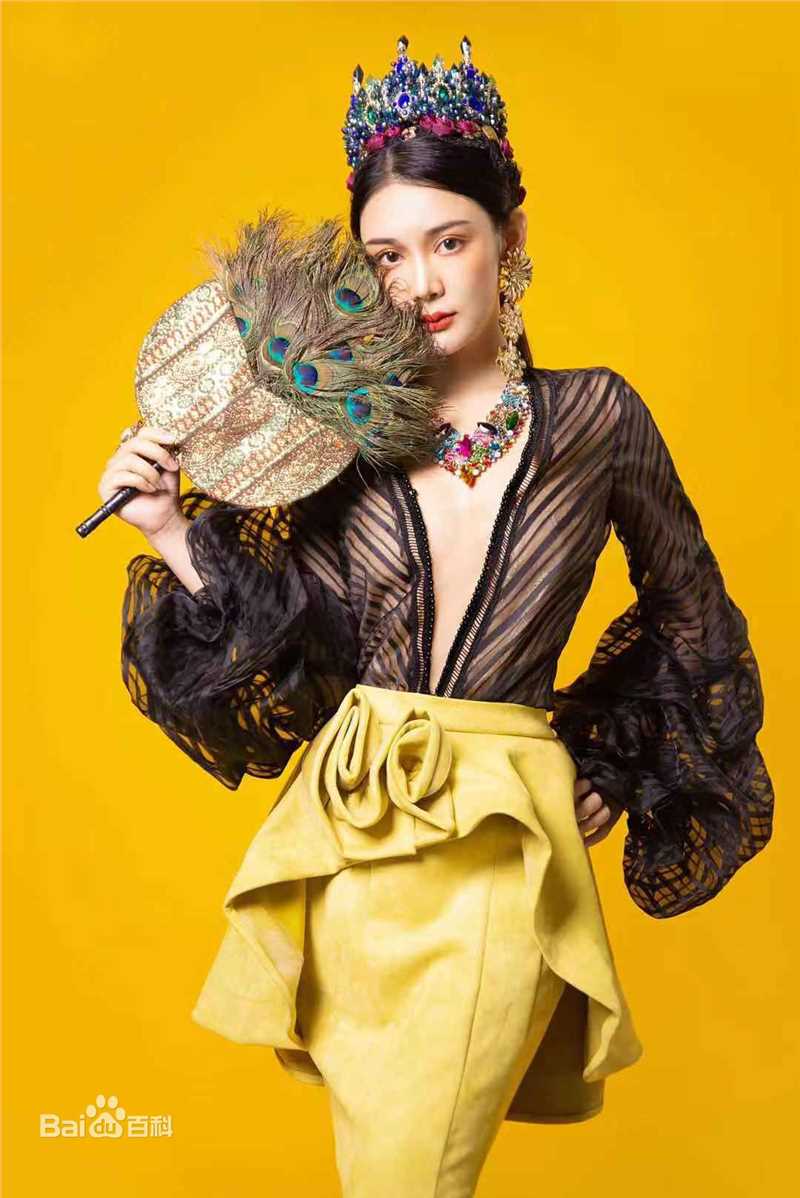 郝泽嘉最新壁纸