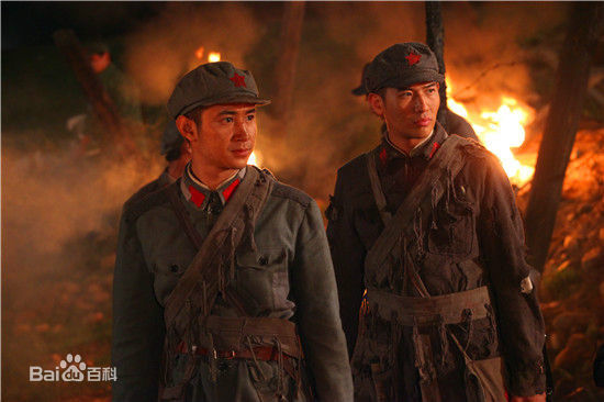 张殿伦十送红军素颜照壁纸