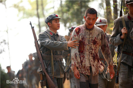 张殿伦十送红军素颜照壁纸