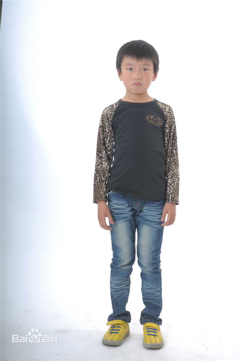 最新谭景月性感图片