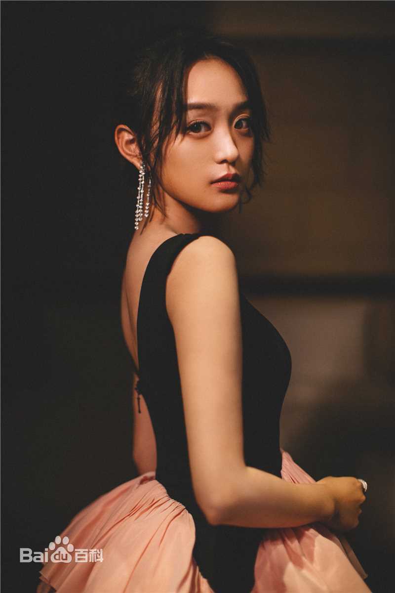 何泓姗(Viva)时尚活动素颜照相册