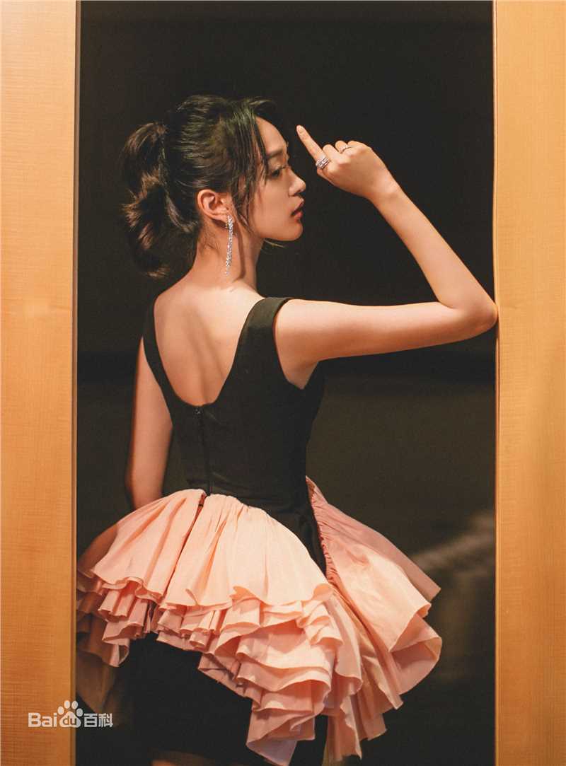 何泓姗(Viva)时尚活动素颜照相册