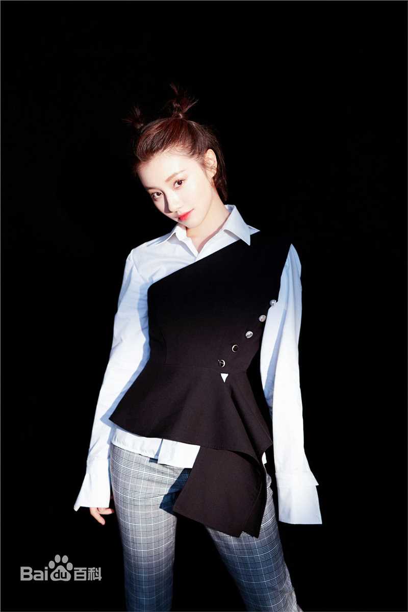 王鹤润(Rain)我们的街拍时刻图片图册