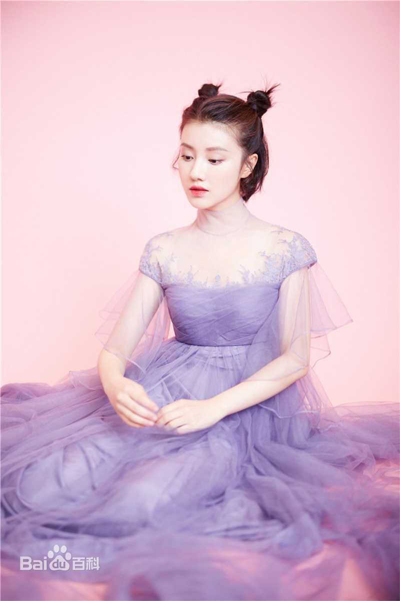 王鹤润(Rain)我们的街拍时刻图片图册