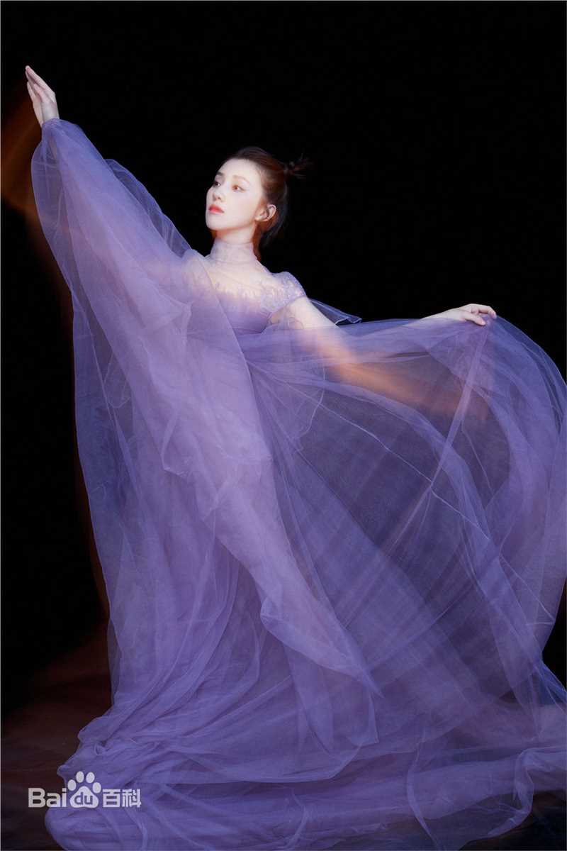 王鹤润(Rain)我们的街拍时刻图片图册