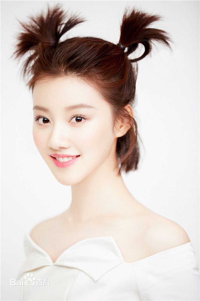 王鹤润(Rain)我们的街拍时刻图片图册