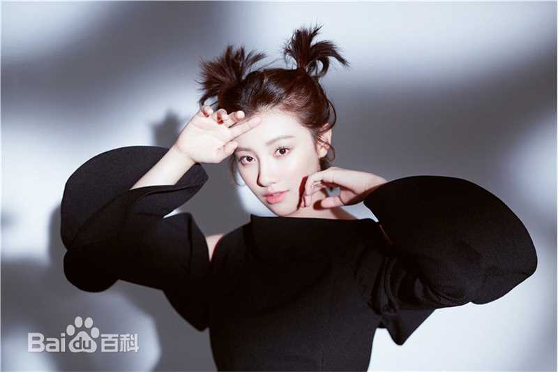 王鹤润(Rain)我们的街拍时刻图片图册