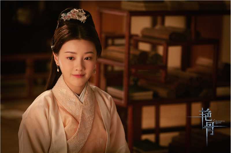 王鹤润(Rain)艳骨精选剧照