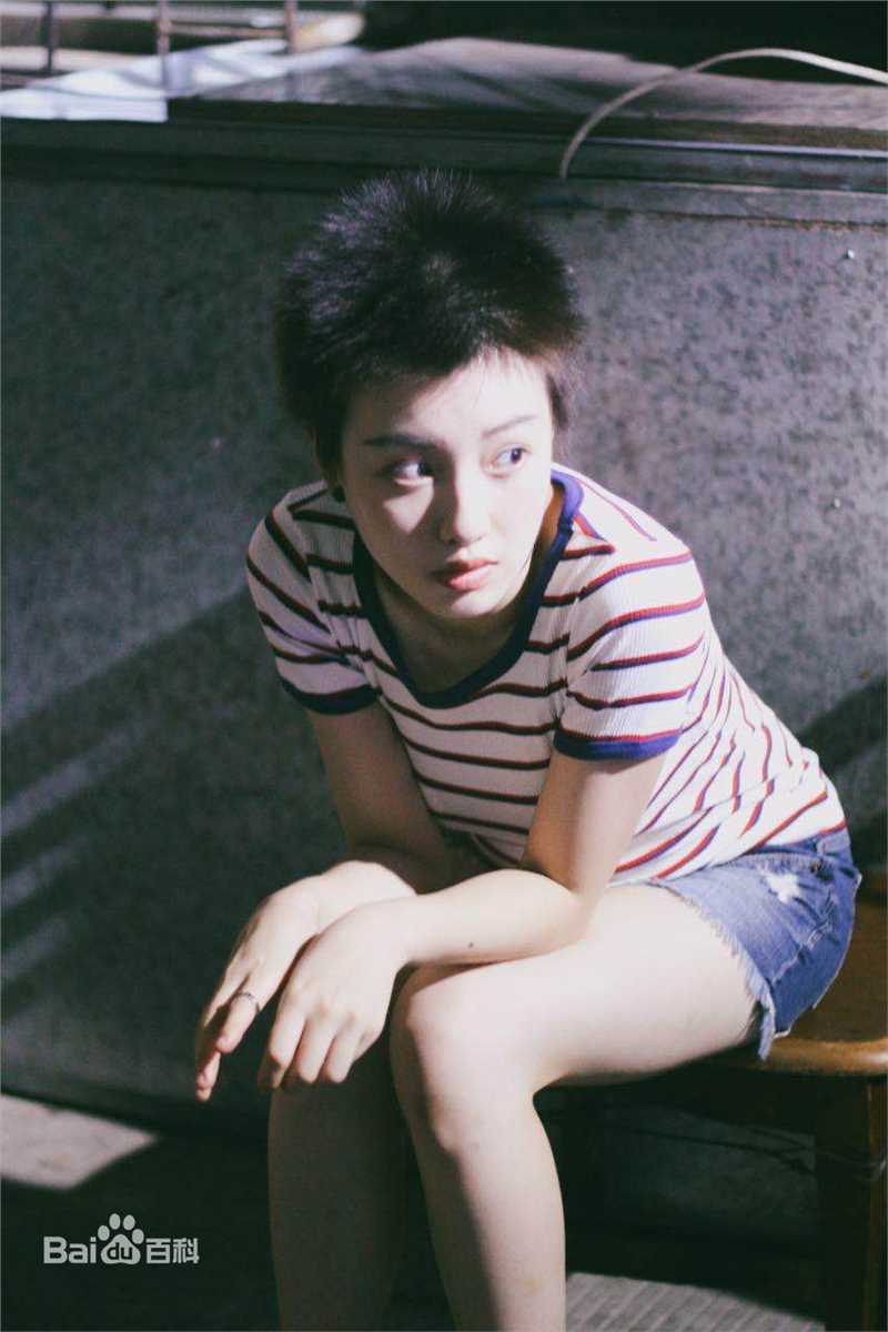 王鹤润(Rain)精选重庆森林风格图册