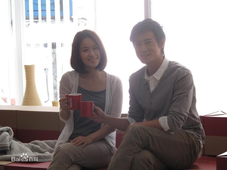 阮圣文广告拍摄前后照片