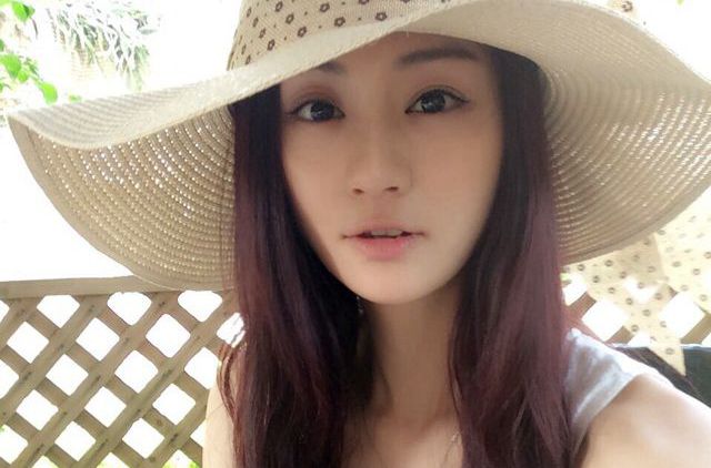 最优质叶新晨(Vivien)生活照