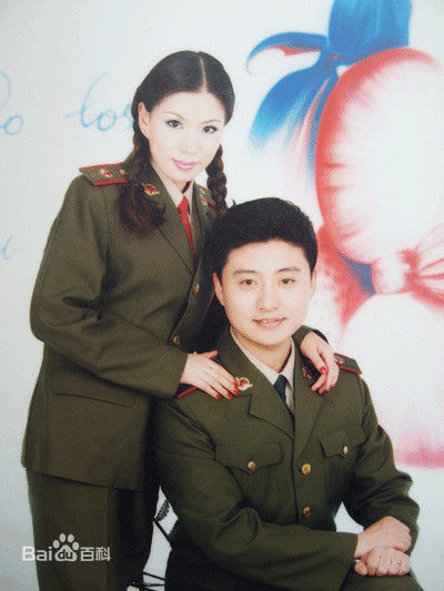 周炜高明婷图册