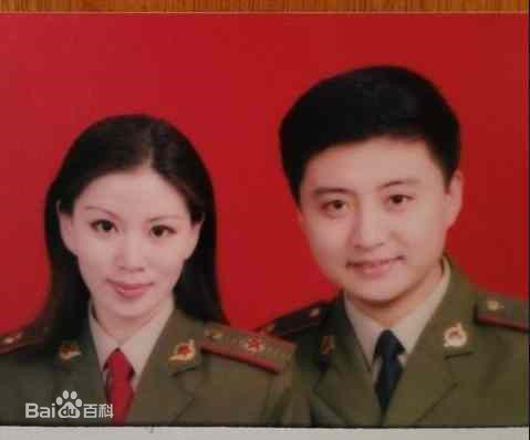 周炜高明婷图册