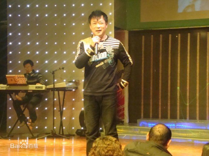 最新迟志强壁纸