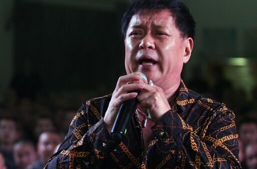 最优质迟志强生活照