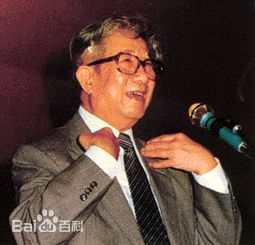 汤晓丹晚年影视界活动生活照相册