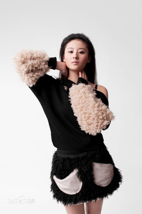 关雪盈最新壁纸