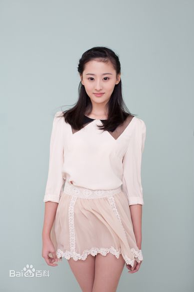 关雪盈最新壁纸