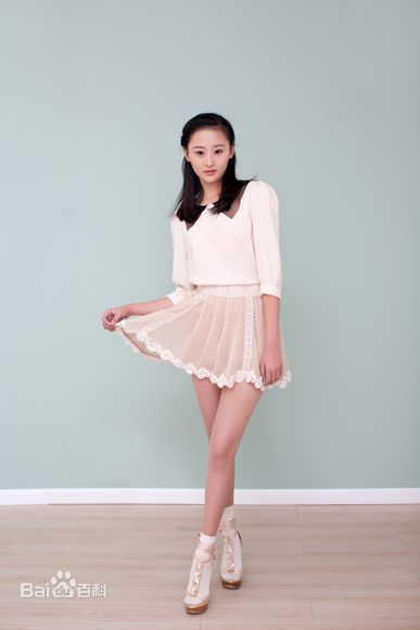 关雪盈最新壁纸