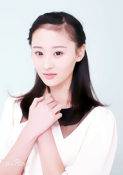 关雪盈最新壁纸