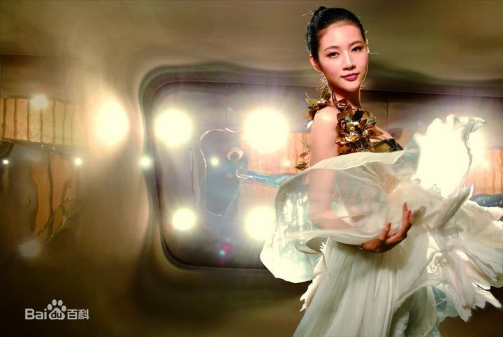 宋汶霏(vionn.song)艺术照壁纸壁纸