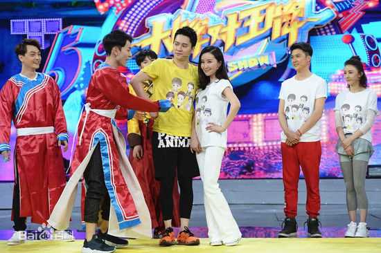 郭晓然综艺节目素颜照相册